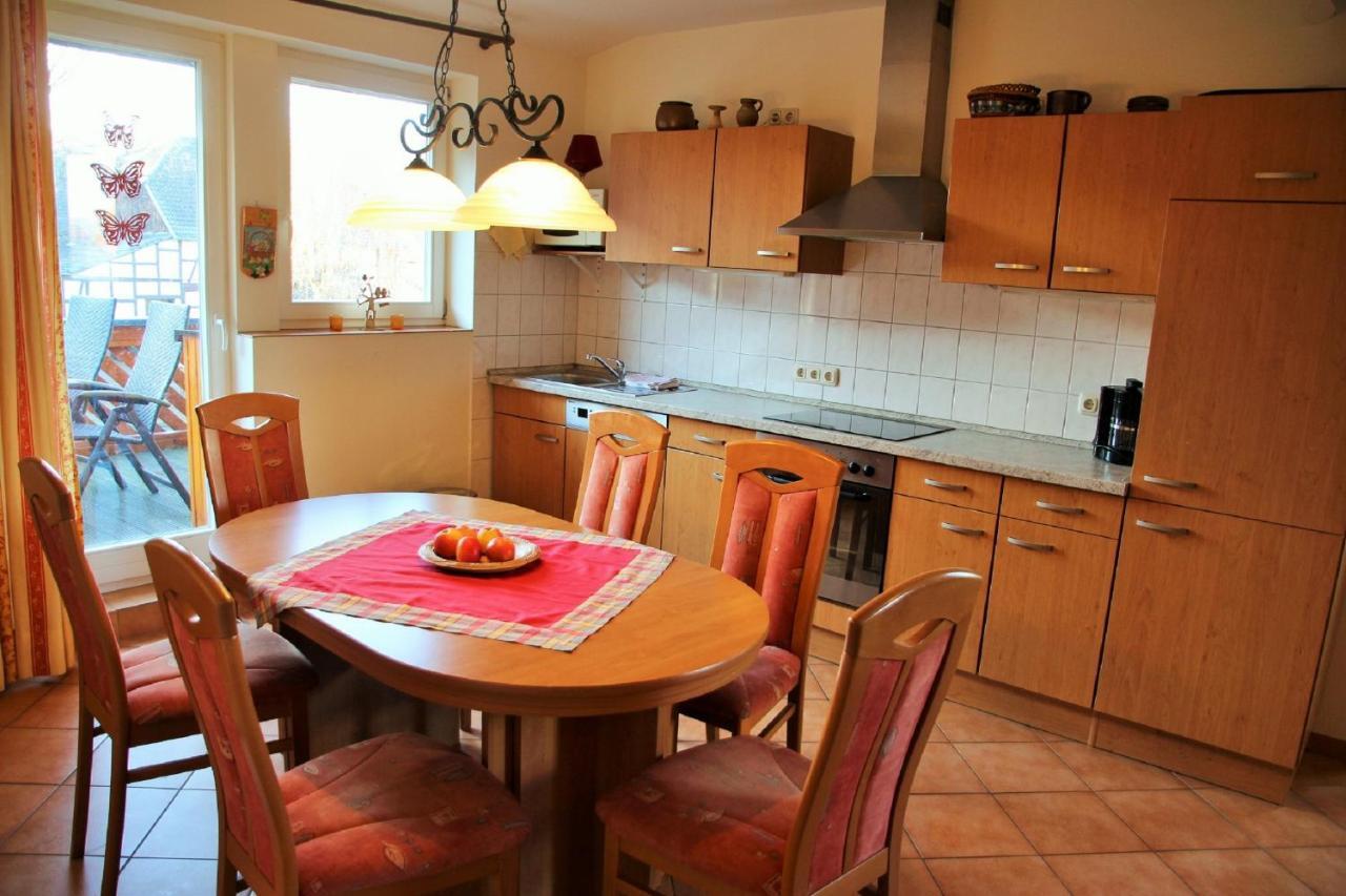 Muellers Hof Ferienwohnung/Pension Emmerthal Екстериор снимка